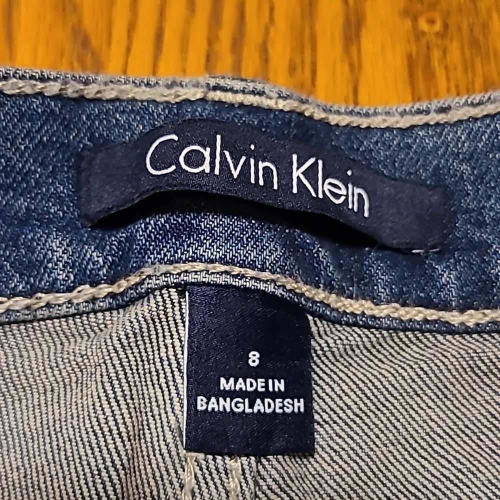 NWT Calvin Klein Straight Leg Jeans - Ladies 8 - Picture 4 of 12